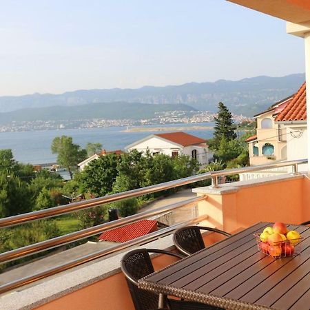 Apartment Dina Šilo Exterior foto